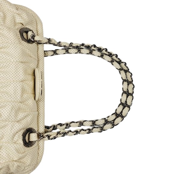 Chanel Cream Top Clasp Bag - Picture 4 of 12